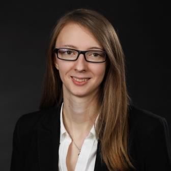 Sandra Schuss